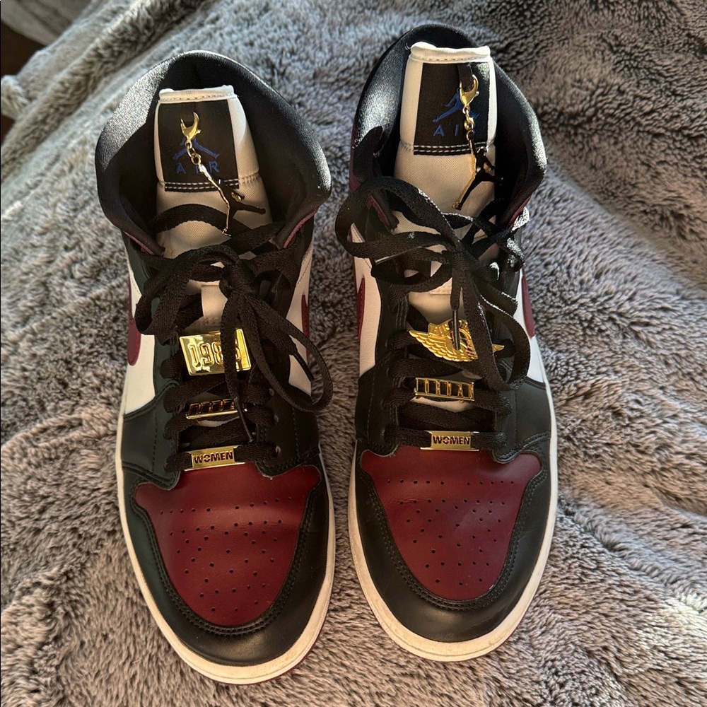 Jordan 1 Women's Black and Burgundy Athletic Shoes